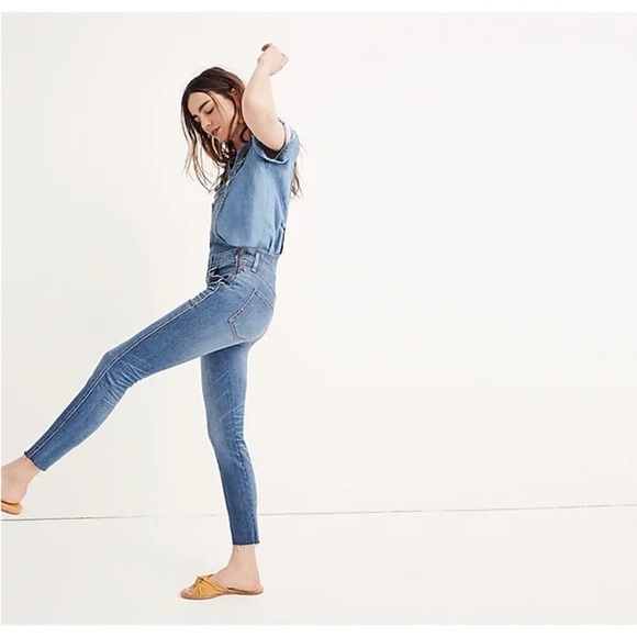 Madewell Skinny Overalls in Kemp Wash - XS - Picture 3 of 9